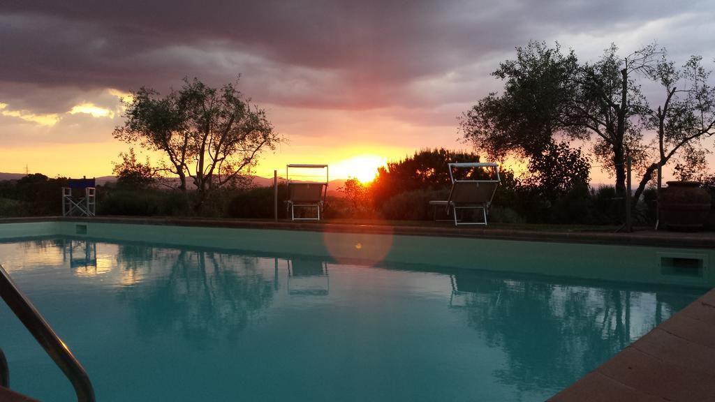 Agriturismo Palazzo Val Del Sasso Villastrada エクステリア 写真