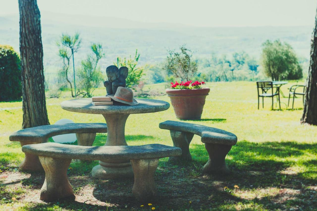 Agriturismo Palazzo Val Del Sasso Villastrada エクステリア 写真
